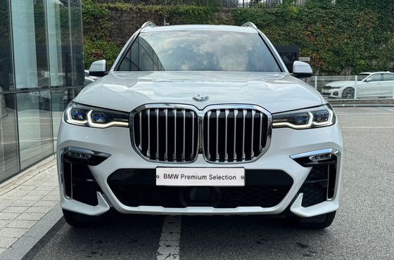 BMW X7 xDrive 40i M Sport 7STR — пробег 120 508 км — фото 3 из 5