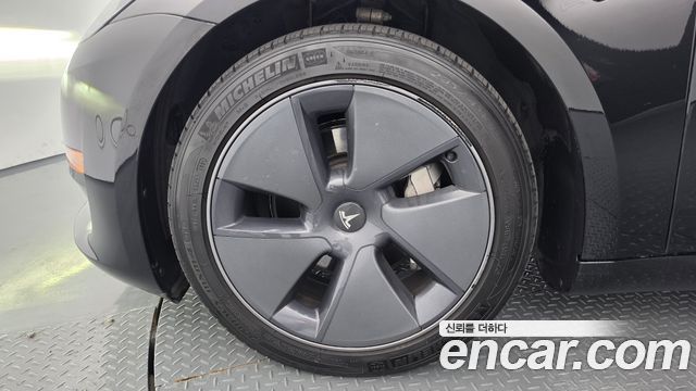 Tesla Model 3 Long Range AWD — пробег 67 793 км — фото 5 из 5
