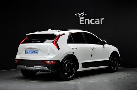 Kia Niro Air — пробег 57 593 км — фото 2 из 5