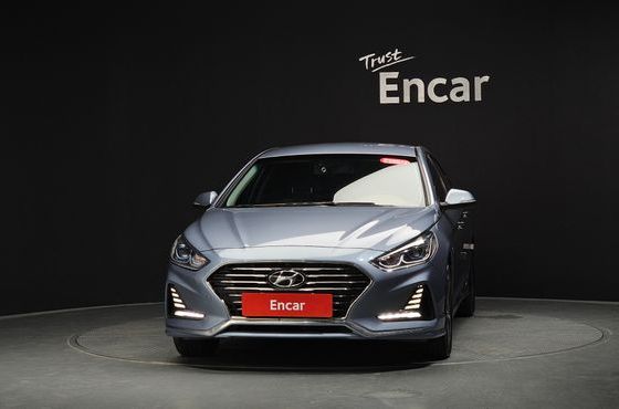 Hyundai Sonata 2.0 Plug-in HEV Premium — пробег 121 926 км — фото 3 из 5