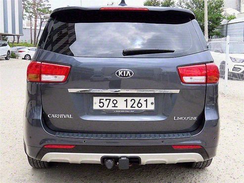 Kia Carnival 7-seater Limousine President — пробег 170 286 км — фото 4 из 5