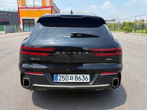 Genesis GV70 2.5T Gasoline AWD — пробег 23 588 км — фото 4 из 5