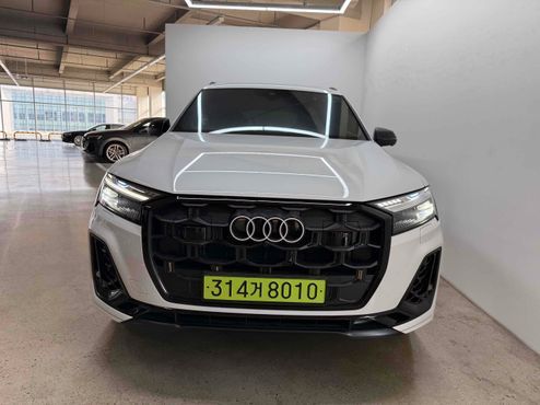Audi Q7 55 TFSI Quattro Premium — пробег 1 136 км — фото 3 из 5