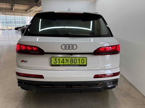 Audi Q7 55 TFSI Quattro Premium — пробег 1 136 км — фото 4 из 5