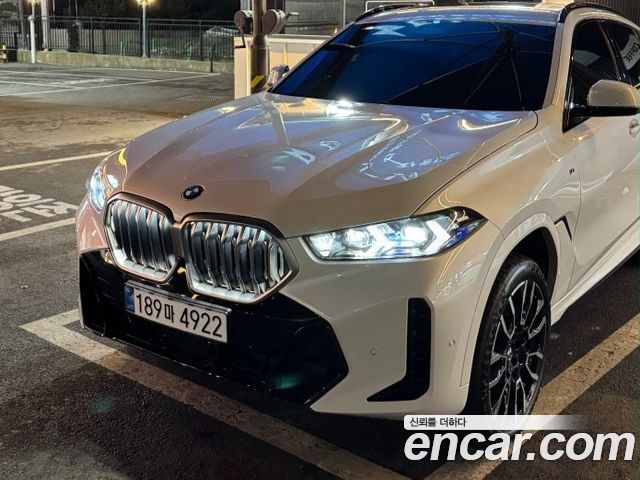 BMW X6 xDrive40i M Sport — пробег 9 100 км — фото 1 из 5