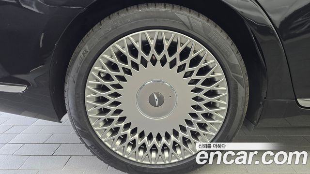 Genesis G90 из Кореи Encar