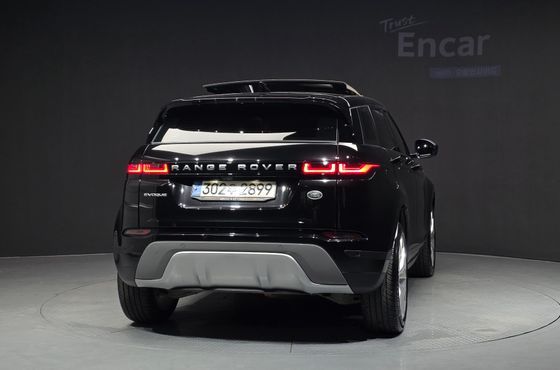 Land Rover Range Rover Evoque P250 SE — пробег 53 790 км — фото 4 из 5