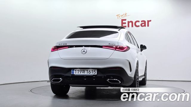 Mercedes-Benz GLC-Class GLC300 4MATIC Coupe — пробег 5 939 км — фото 4 из 5