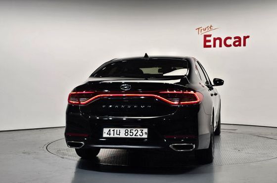 Hyundai Grandeur 2.4 Premium — пробег 43 800 км — фото 4 из 5