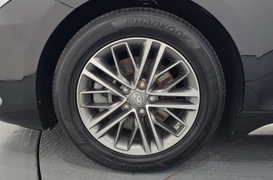 Hyundai Grandeur 2.4 Premium — пробег 43 800 км — фото 5 из 5