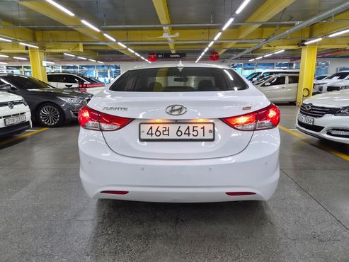 Hyundai AVANTE M16 GDI Smart — пробег 112 945 км — фото 4 из 5