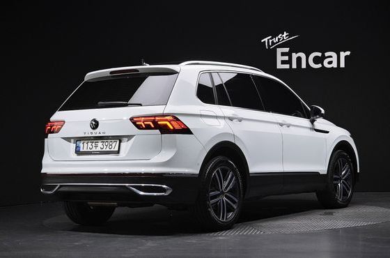 Volkswagen Tiguan 2.0 TDI Prestige — пробег 35 436 км — фото 2 из 5