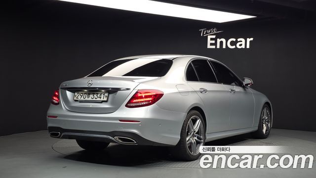 Mercedes-Benz E-Class из Кореи Encar
