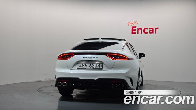 Kia Stinger из Кореи Encar