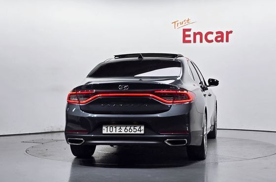 Hyundai Grandeur 3.0 Exclusive Special — пробег 151 043 км — фото 4 из 5