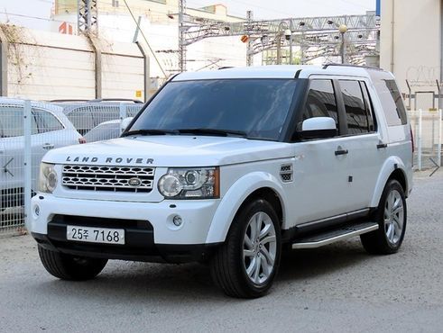 Land Rover Discovery 3.0 SDV6 SE — пробег 253 126 км — фото 2 из 5