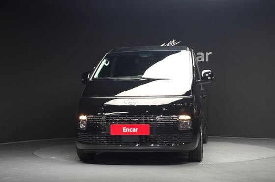 Hyundai Staria Cargo 3-Seater Modern — пробег 8 375 км — фото 3 из 5