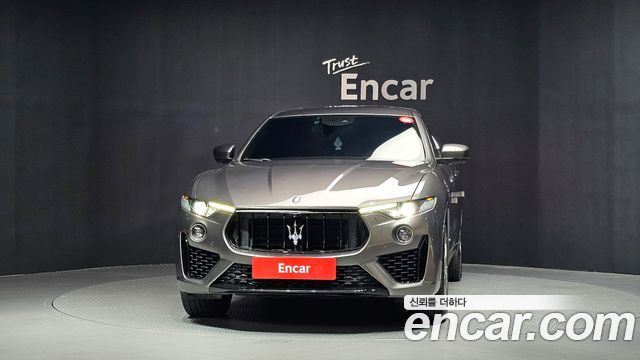 Maserati Levante 3.0 AWD GranSport — пробег 96 699 км — фото 3 из 5