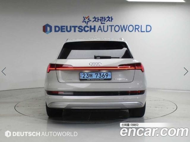 Audi e-tron из Кореи Encar