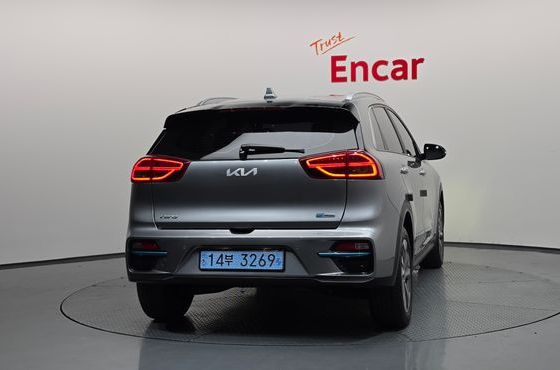 Kia Niro Noblesse — пробег 53 608 км — фото 4 из 5