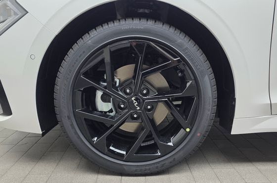Kia K5 2.0 Signature — пробег 12 км — фото 5 из 5