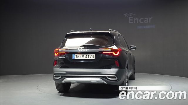 Kia Seltos из Кореи Encar