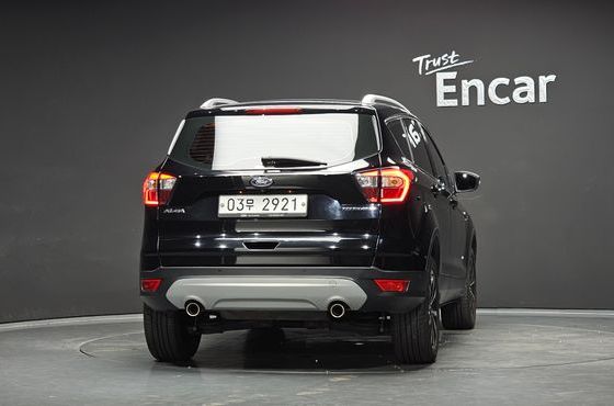 Ford Kuga 2.0 Diesel Titanium — пробег 163 578 км — фото 4 из 5