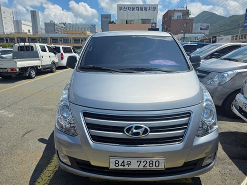 Hyundai Starex 5-Seater VAN Smart — пробег 147 068 км — фото 3 из 5