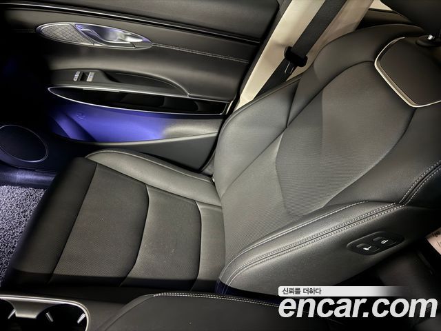 Genesis GV70 из Кореи Encar