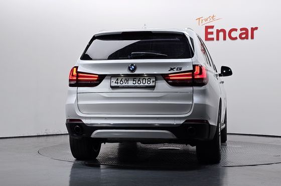 BMW X5 xDrive 30d — пробег 260 552 км — фото 4 из 5