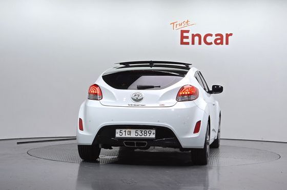 Hyundai Veloster Extreme — пробег 127 965 км — фото 4 из 5
