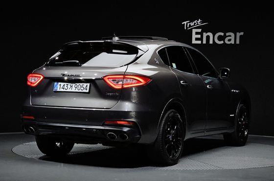 Maserati Levante 3.0 Diesel AWD — пробег 127 446 км — фото 2 из 5