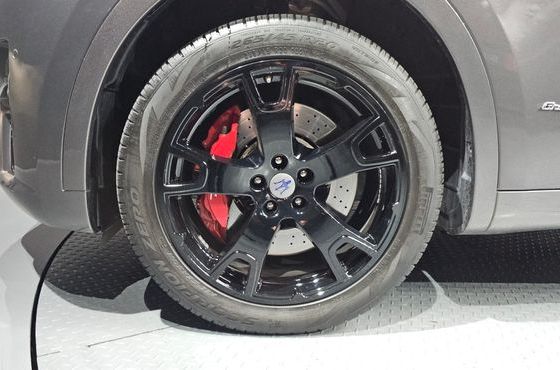 Maserati Levante 3.0 Diesel AWD — пробег 127 446 км — фото 5 из 5