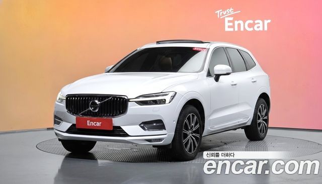 Volvo XC60 B5 Inscription — пробег 58 090 км — фото 1 из 5