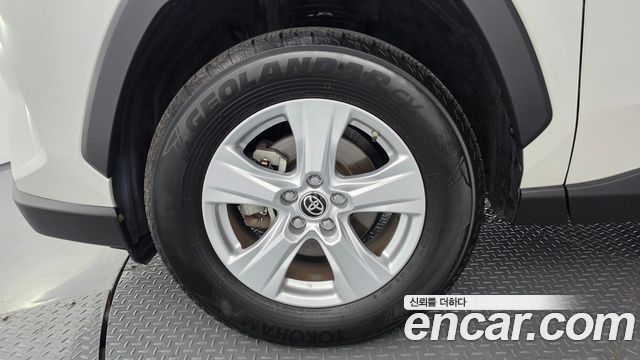 Toyota RAV4 из Кореи Encar