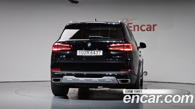 BMW X5 xDrive 30d xLine — пробег 72 499 км — фото 4 из 5
