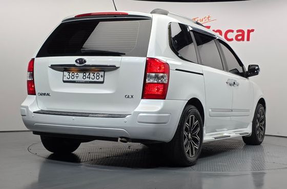 Kia Carnival New Carnival GLX High-Deluxe — пробег 156 162 км — фото 2 из 5