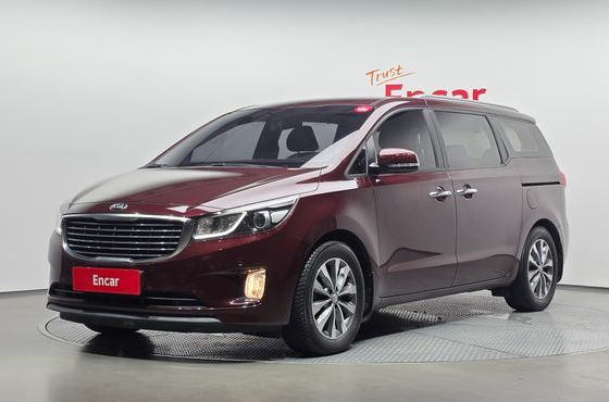 Kia Carnival 11-seater Prestige — пробег 127 892 км — фото 1 из 5
