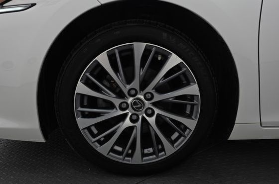 Lexus ES Luxury — пробег 120 649 км — фото 5 из 5