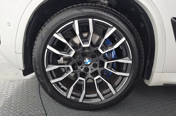 BMW X5 xDrive 40i M Sport — пробег 5 156 км — фото 5 из 5