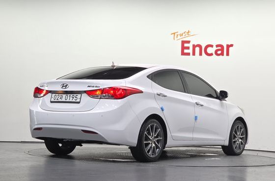 Hyundai AVANTE M16 GDI Premier — пробег 91 570 км — фото 2 из 5