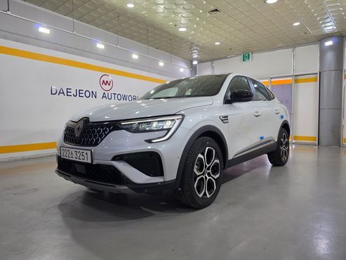 Renault (Samsung) Arkana 1.6 GTe Iconic — пробег 35 км — фото 1 из 5