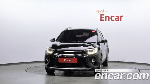 Kia Stonic из Кореи Encar
