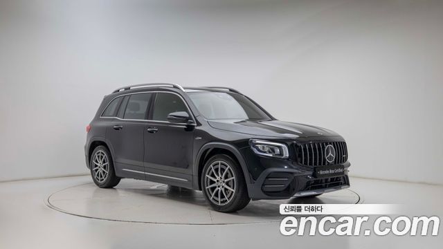 Mercedes-Benz GLB-Class AMG GLB35 4MATIC — пробег 36 721 км — фото 2 из 5