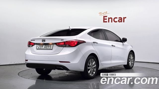 Hyundai AVANTE из Кореи Encar