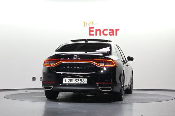 Hyundai Grandeur Exclusive Special — пробег 133 645 км — фото 4 из 5