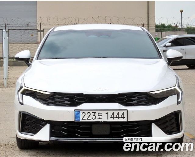 Kia K5 из Кореи Encar