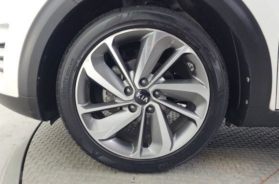 Kia Niro Noblesse — пробег 99 767 км — фото 5 из 5