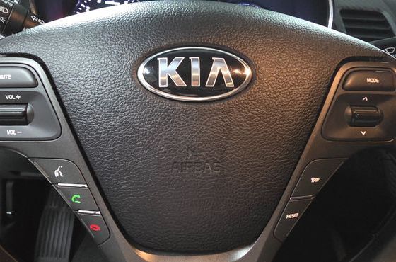 Kia K3 Luxury — пробег 102 992 км — фото 5 из 5