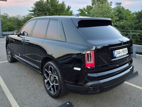 Rolls-Royce Cullinan 6.7 V12 Black Badge — пробег 4 000 км — фото 4 из 5